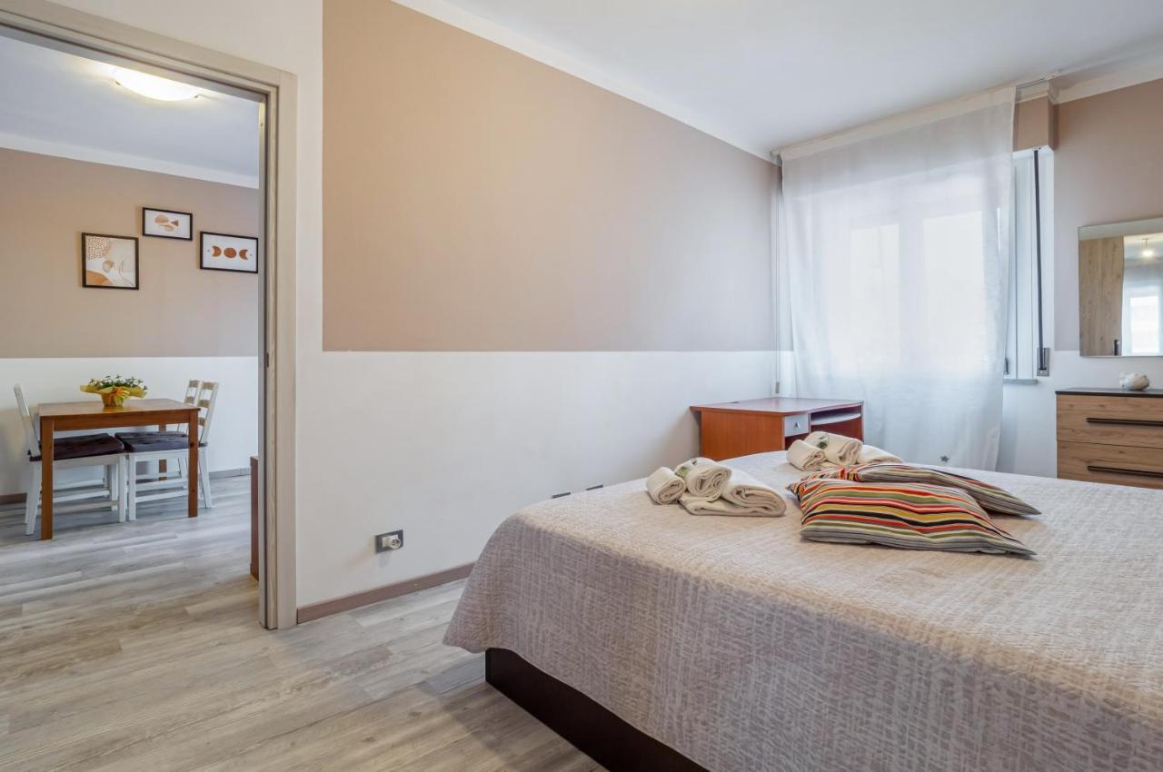 Domus Lucis Apartment Terrace & Private Parking Marinella di Sarzana Exterior foto