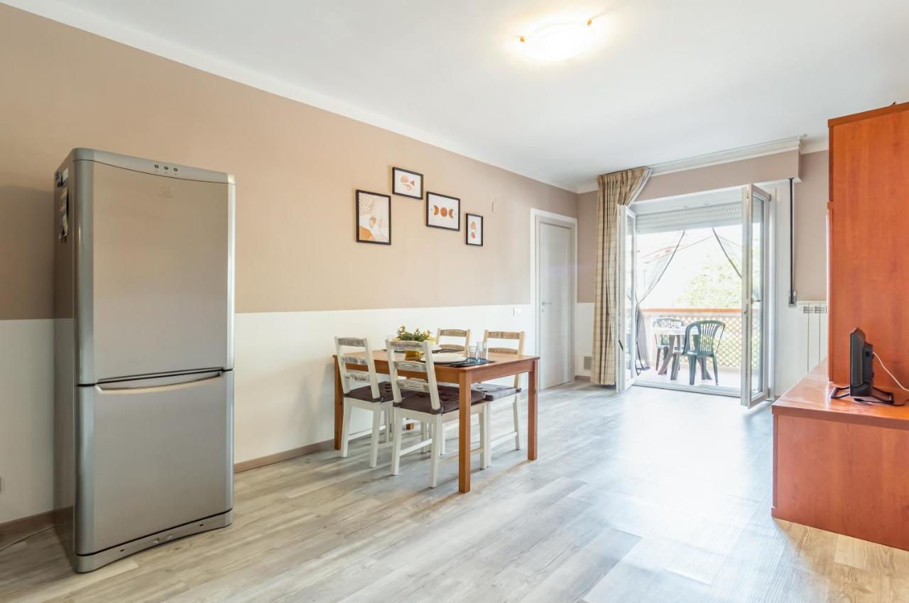 Domus Lucis Apartment Terrace & Private Parking Marinella di Sarzana Exterior foto